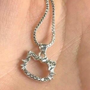 Sanrio Hello Kitty Silver Pendant Collarbone Chain (comes in plain box)